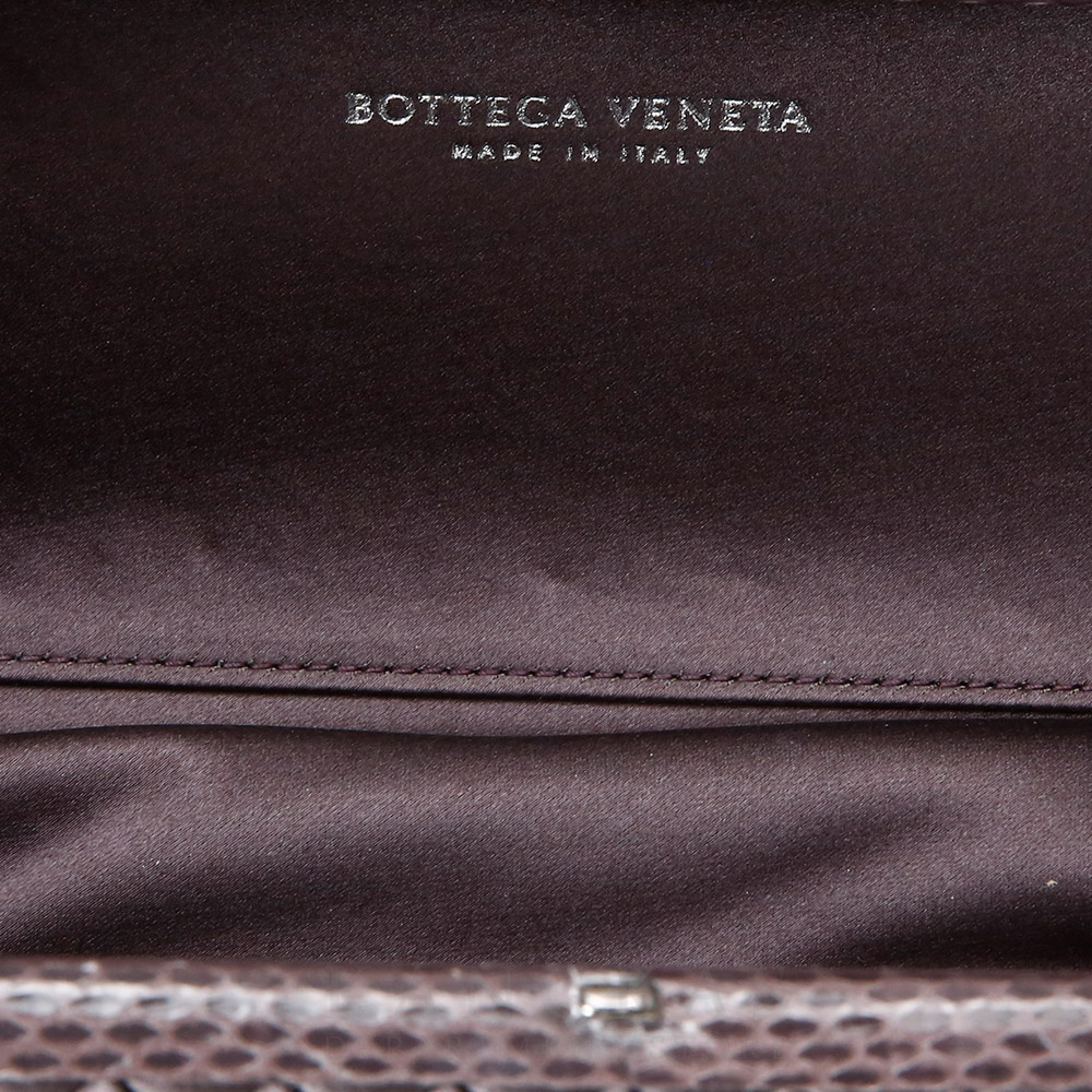 BOTTEGA VENETA(USED)보테가베네타 인트레치아토 새틴 놋 클러치백